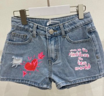 66fca162 e1a4 4bc0 92b4 2392e41d65d7