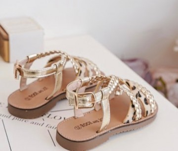 6d722870 12bd 4083 8e66 b41468f4d5ea